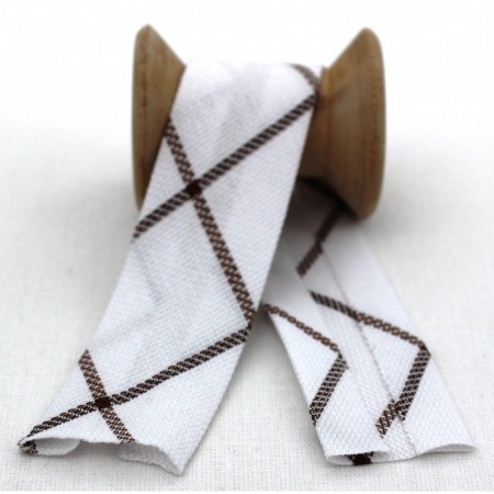 Desenli Katlı Biye 216