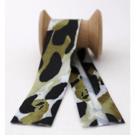 Desenli Katlı Biye 236