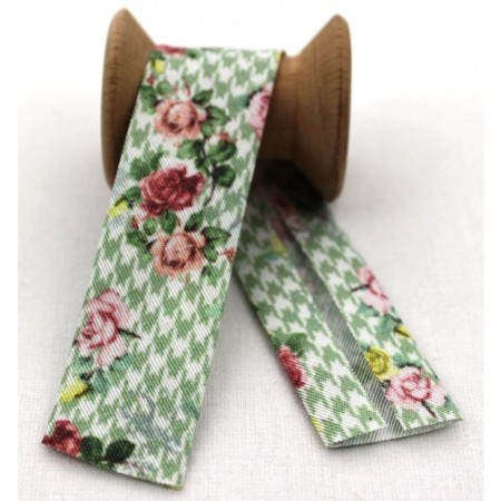 Desenli Katlı Biye 242